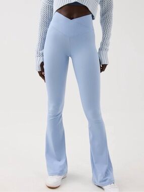 OFFLINE By Aerie Real Me High Waisted Crossover Flare Legging - Small
